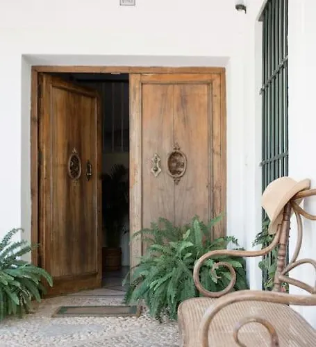 Casa Del Monte * Seville
