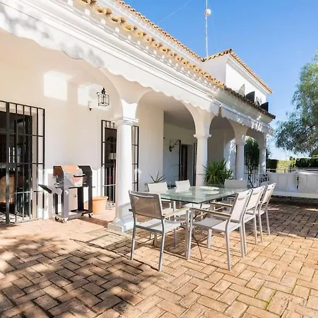 Casa Del Monte * Seville